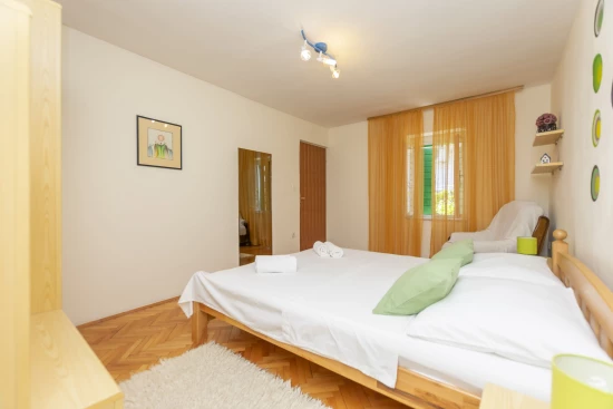 Apartmán Střední Dalmácie - Kaštela DA 8112 N2