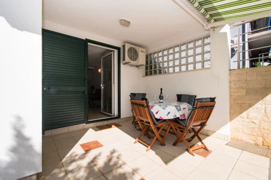 Apartmán Severní Dalmácie - Tribunj (Vodice) DA 8115 N1