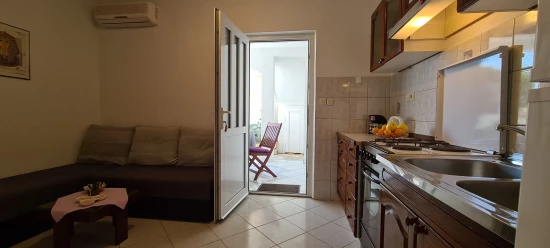 Apartmán Ostrov Hvar - Jelsa OS 10026 N2