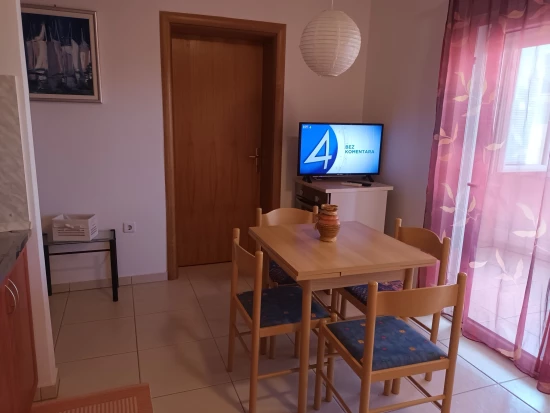 Apartmán Severní Dalmácie - Pakoštane DA 8117 N1