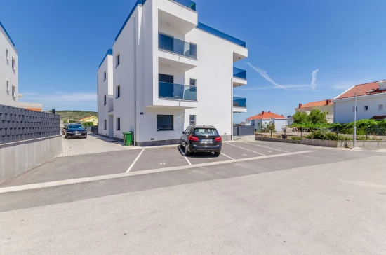 Apartmán Střední Dalmácie - Okrug Gornji DA 8131 N1