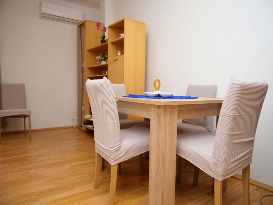 Apartmán Severní Dalmácie - Primošten DA 8134 N1