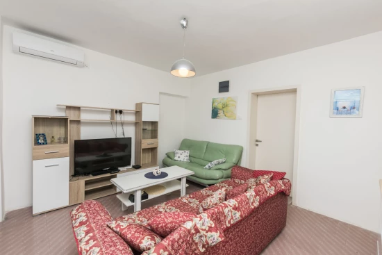 Apartmán Černá Hora - Utjeha CH 7056 N2