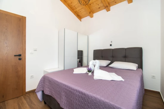 Vila Severní Dalmácie - Čista Velika (Vodice) DA 8145 N1