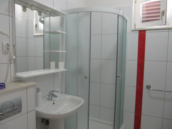 Apartmánový pokoj Střední Dalmácie - Brist (Gradac) DA 8167 N6