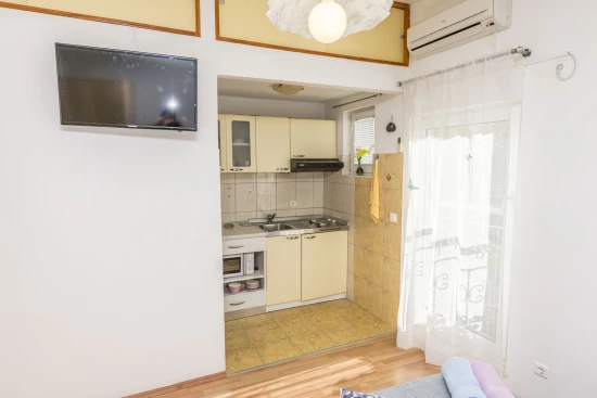 Apartmán Střední Dalmácie - Omiš DA 8169 N2