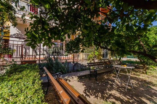 Apartmán Střední Dalmácie - Kaštela DA 8171 N1