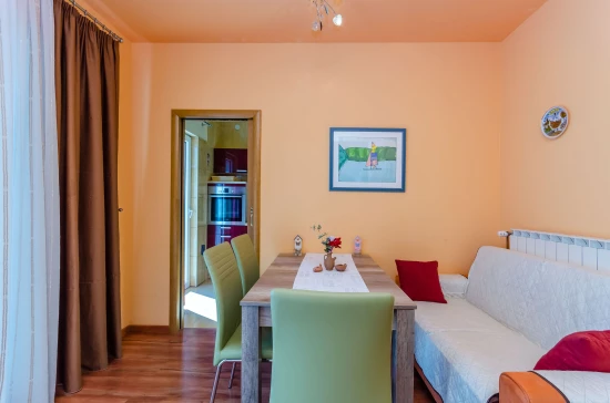 Apartmán Střední Dalmácie - Kaštela DA 8171 N1