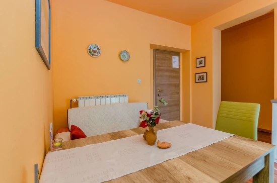 Apartmán Střední Dalmácie - Kaštela DA 8171 N1