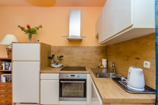 Apartmán Střední Dalmácie - Kaštela DA 8171 N2