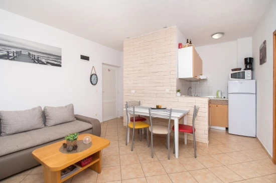 Apartmán Severní Dalmácie - Vodice DA 8177 N1