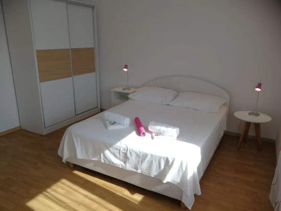 Apartmán Střední Dalmácie - Kaštela DA 8207 N1