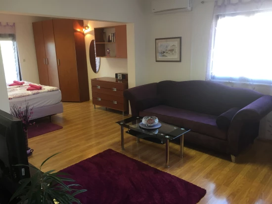 Apartmán Střední Dalmácie - Kaštela DA 8207 N1