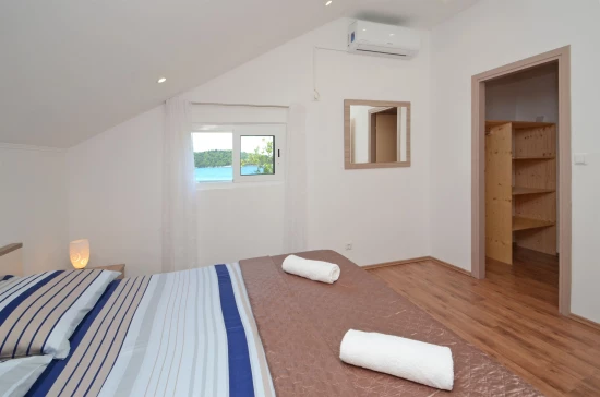 Vila Ostrov Korčula - Prižba OS 10118 N1