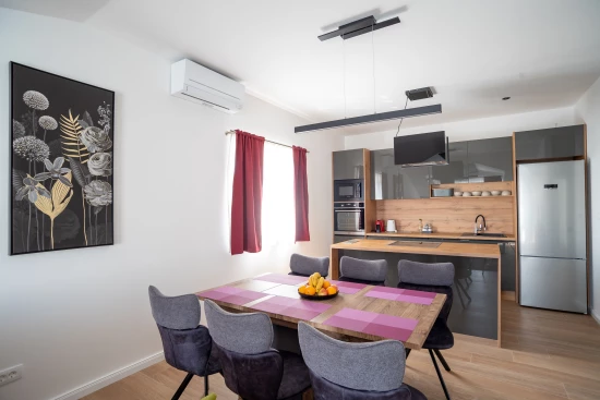 Apartmán Střední Dalmácie - Stobreč (Split) DA 8213 N2