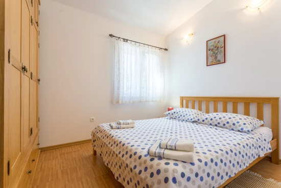 Vila Střední Dalmácie - Imotski DA 8215 N1