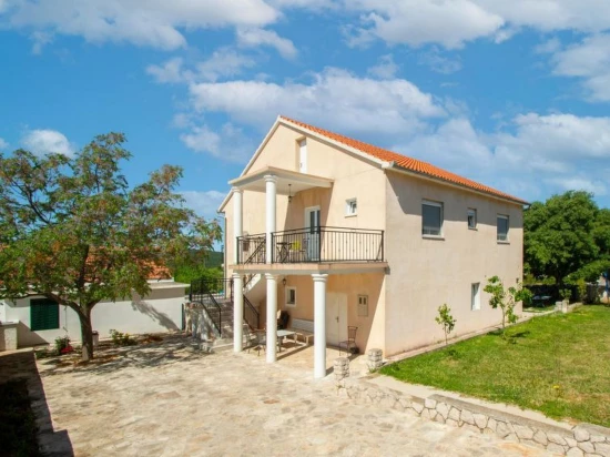 Vila Severní Dalmácie - Dubrava (Šibenik) DA 8227 N1