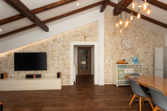 Vila Severní Dalmácie - Šibenik DA 8263 N1