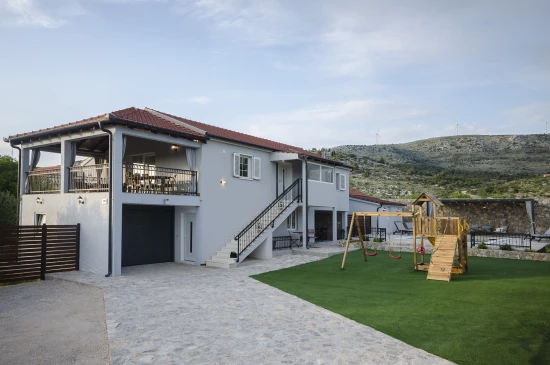 Vila Severní Dalmácie - Šibenik DA 8263 N1