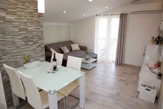 Apartmán Severní Dalmácie - Vodice DA 8265 N1