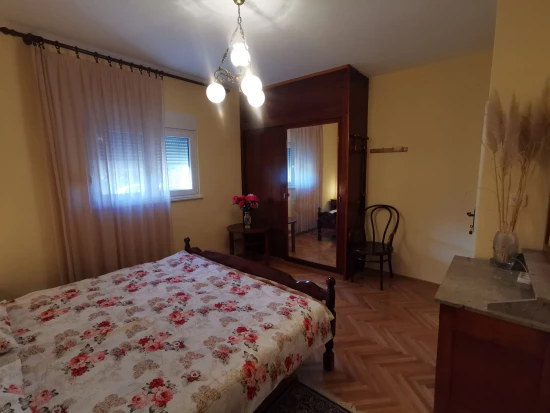 Apartmán Střední Dalmácie - Kaštela DA 8273 N2