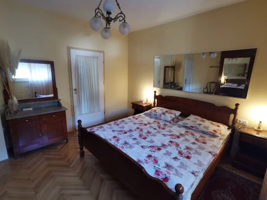 Apartmán Střední Dalmácie - Kaštela DA 8273 N2