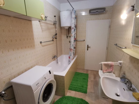 Apartmán Střední Dalmácie - Kaštela DA 8273 N2