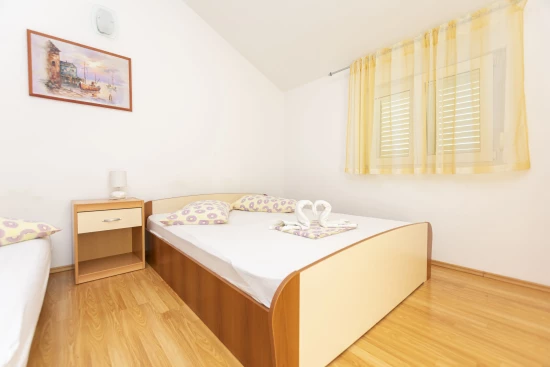 Apartmán Střední Dalmácie - Mali Rat DA 8275 N2