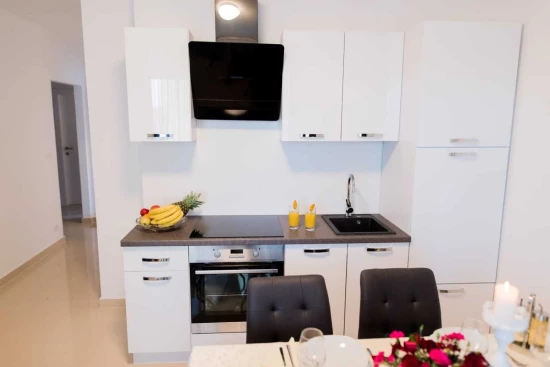 Apartmán Střední Dalmácie - Seget Donji DA 8284 N1