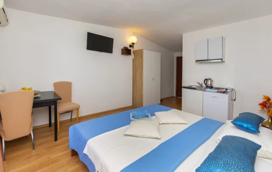 Apartmán Střední Dalmácie - Krilo Jesenice DA 8286 N2