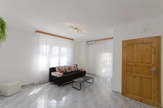 Apartmán Severní Dalmácie - Vodice DA 8304 N4