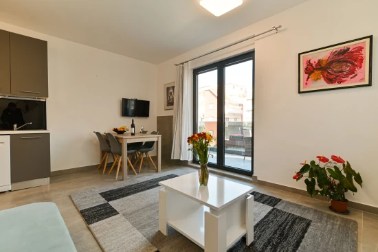 Apartmán Střední Dalmácie - Trogir DA 8307 N1