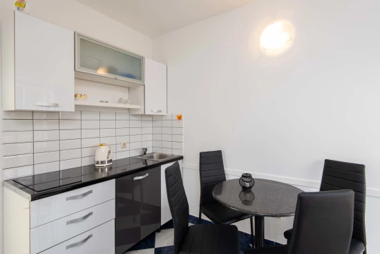 Apartmán Jižní Dalmácie - Perna DA 8312 N4