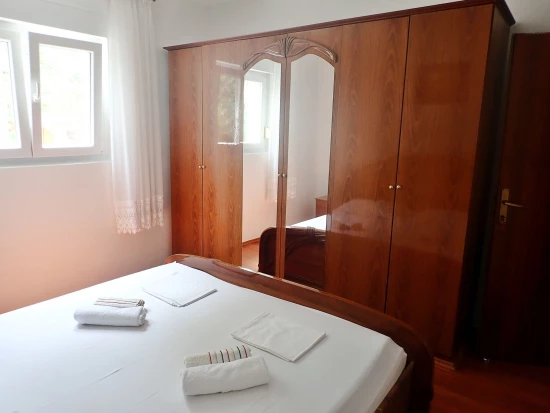 Apartmán Severní Dalmácie - Starigrad Paklenica DA 8313 N1