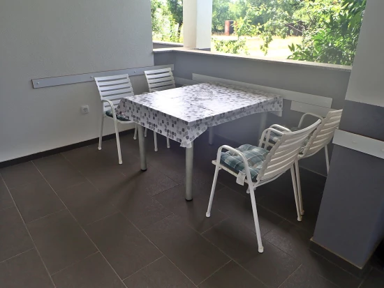 Apartmán Severní Dalmácie - Starigrad Paklenica DA 8313 N1