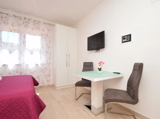 Apartmán Severní Dalmácie - Starigrad Paklenica DA 8314 N1