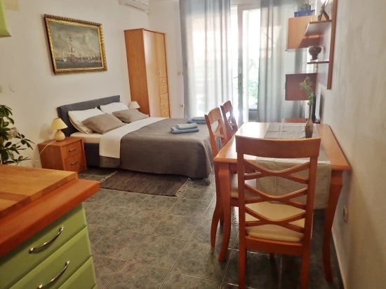 Apartmán Severní Dalmácie - Rovanjska (Seline) DA 8318 N2