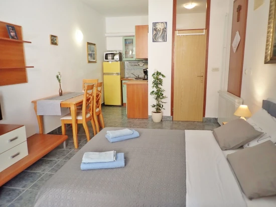 Apartmán Severní Dalmácie - Rovanjska (Seline) DA 8318 N2