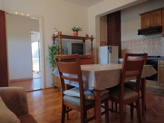 Apartmán Severní Dalmácie - Starigrad Paklenica DA 8333 N1