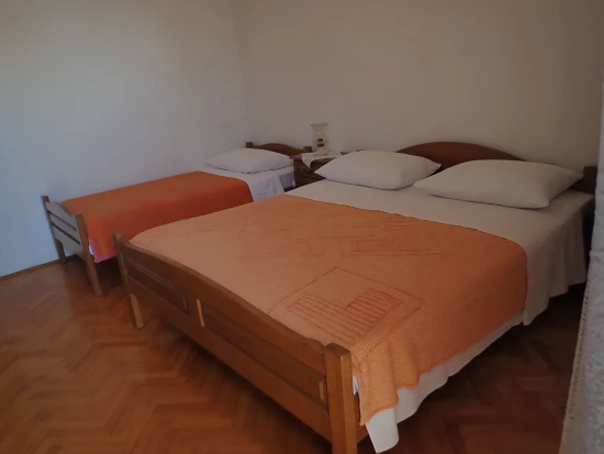 Apartmán Severní Dalmácie - Starigrad Paklenica DA 8333 N1