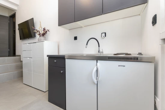 Apartmán Střední Dalmácie - Krilo Jesenice DA 8347 N1