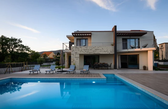 Vila Severní Dalmácie - Dubrava (Šibenik) DA 8355 N1