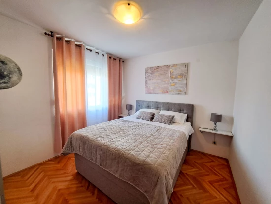 Apartmán Střední Dalmácie - Split DA 8362 N1