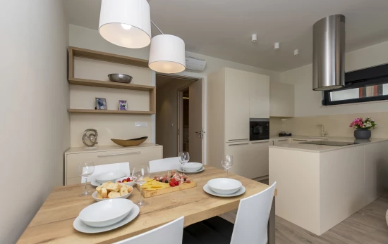 Apartmán Střední Dalmácie - Omiš DA 8362 N4