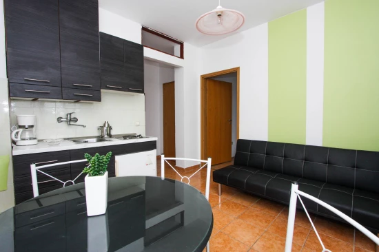 Apartmán Střední Dalmácie - Arbanija (Čiovo) DA 8367 N2