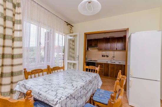 Apartmán Střední Dalmácie - Vinišće DA 8401 N1