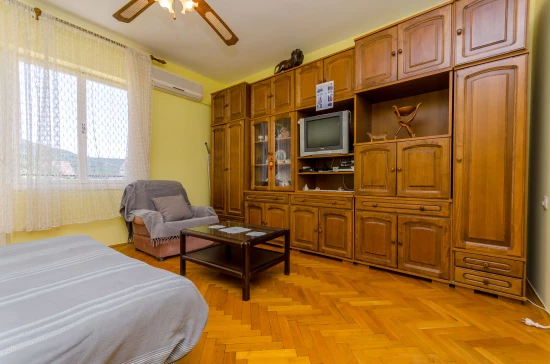 Apartmán Střední Dalmácie - Vinišće DA 8401 N1