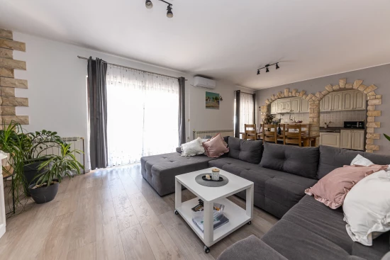 Apartmán Střední Dalmácie - Trogir DA 8423 N1