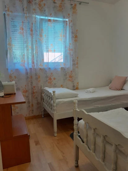 Apartmán Střední Dalmácie - Split DA 8432 N1