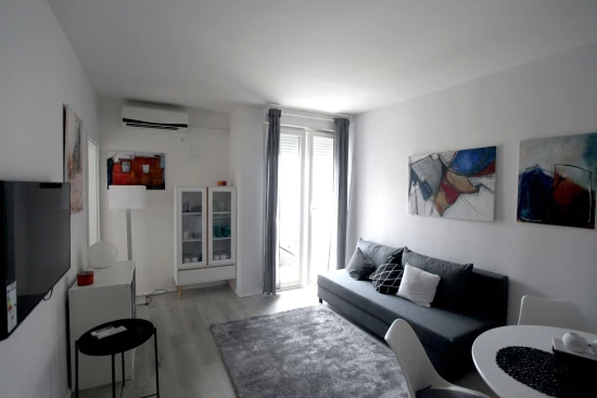 Apartmán Střední Dalmácie - Split DA 8436 N1